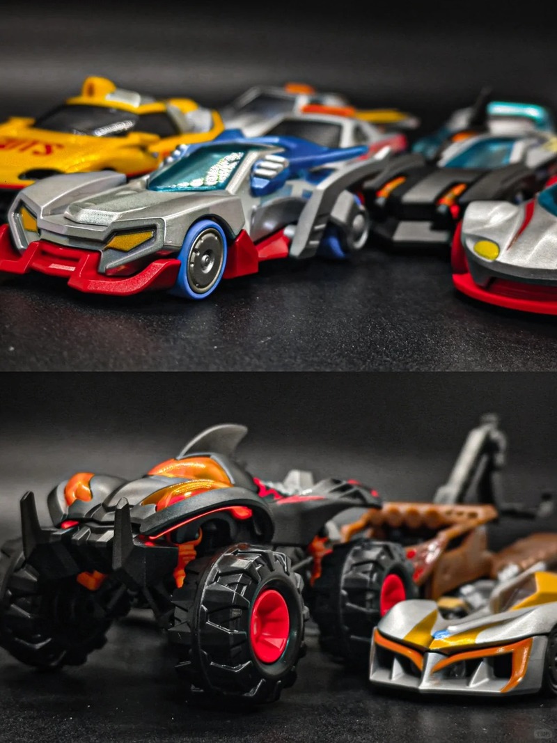 ブロキーズ ウルトラマン 変形ブロック ミステリーボックス  - Model Kit Ultraman Zero のレビューと価格