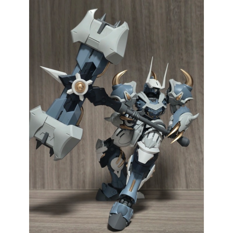 SNAA 1/144 SC-010 フューリアス・ウォーハン - Model Kit Lancelot のレビューと価格