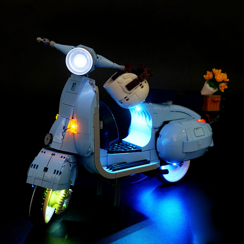LEGO 10298 ローマンホリダ ベスパ125用LEDラ - Model Kit Vespa のレビューと価格